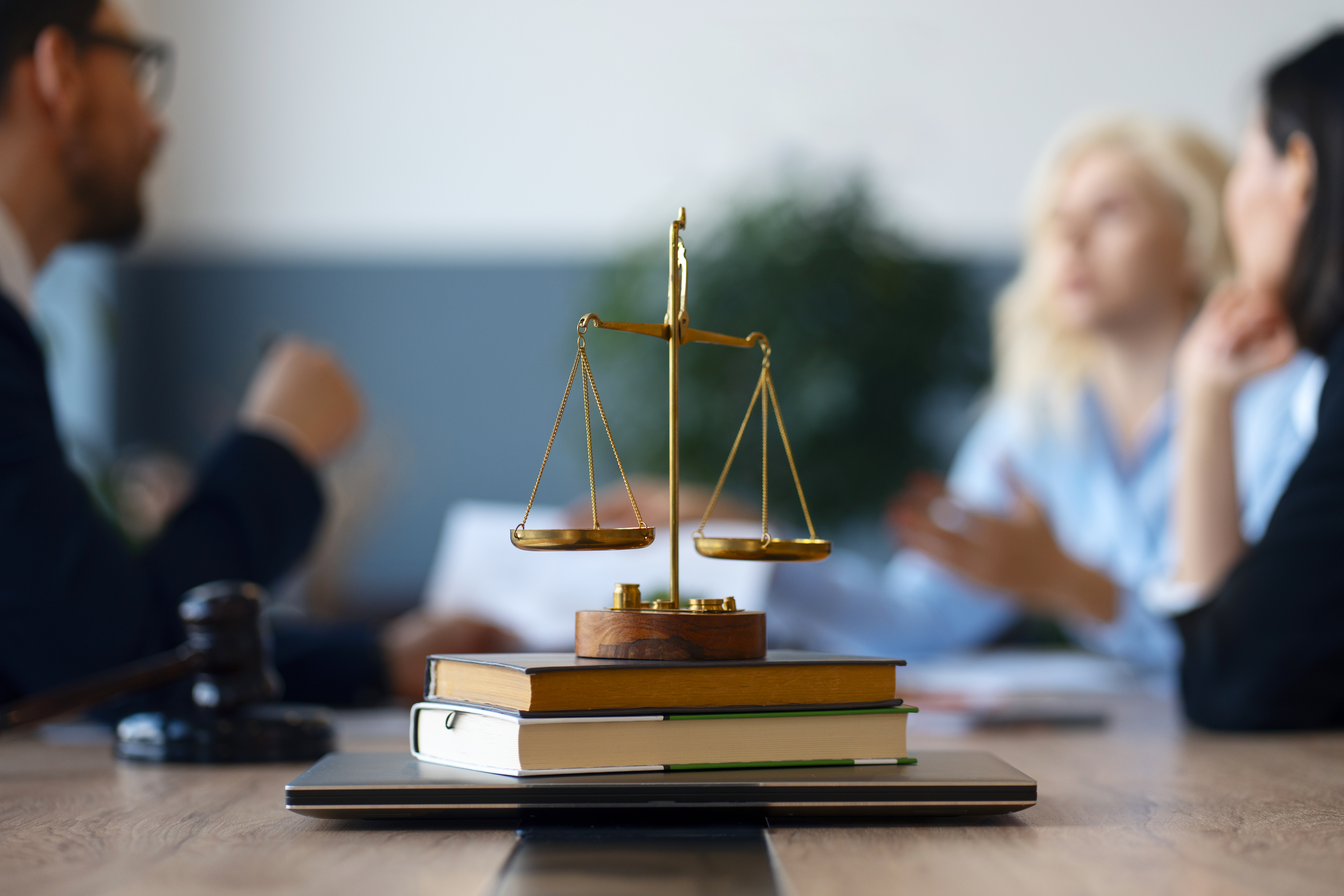 Fato de juiz seguir desafetos públicos de uma das partes do processo não caracteriza perda de imparcialidade e nem gera suspeição
